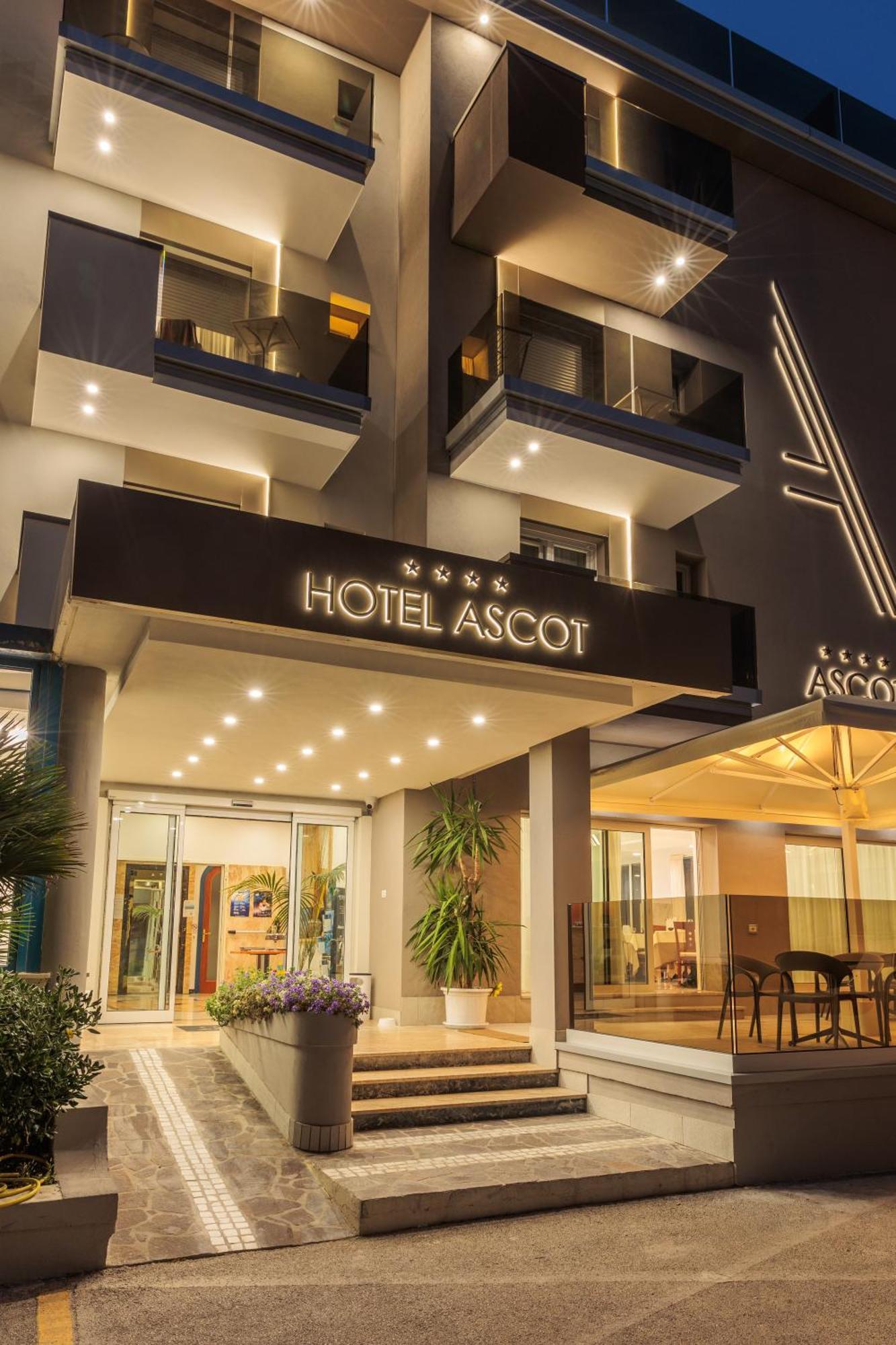 Hotel Ascot Riccione Bagian luar foto